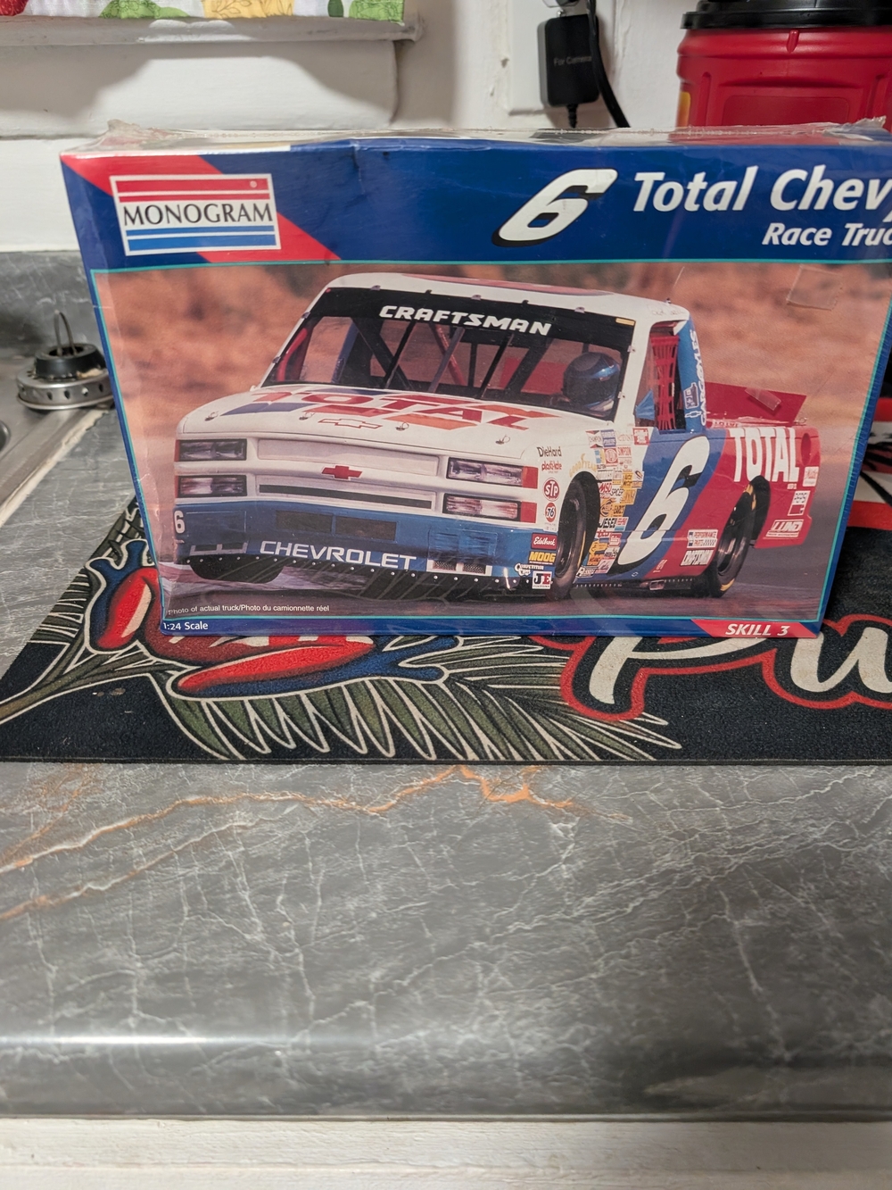 Monogram  1:24 Total Chevy #6 Race Truck Skill 3 Level Model Kit